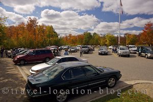 photo of Crowds At The Information Centre Algonquin Provincial Park